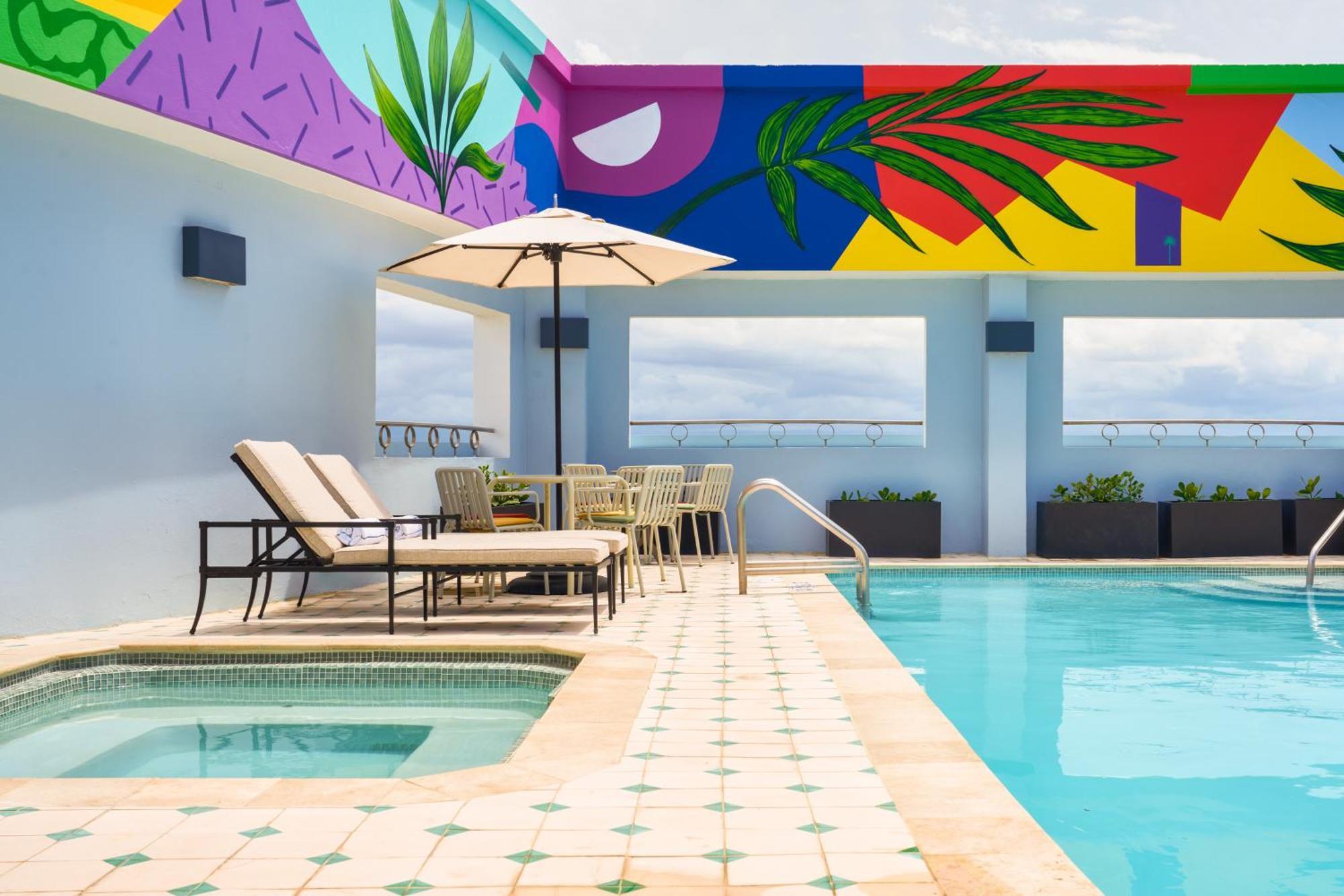 Hotel Rumbao, A Tribute Portfolio Hotel Сан-Хуан Экстерьер фото